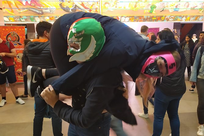 Authentic Lucha Libre Tour : Wrestling School, Tacos & Mezcal - Entering Arena Mexico, the cathedral of Mexican wrestling