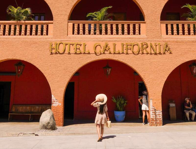 Cabo: Todo Santos Tour with Camel Ranch, Tequila and Lunch - Why Todos Santos makes a good day trip from Cabo