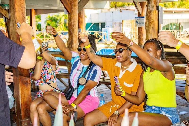 Cancun: Tequila Tasting experience, master class - Tasting the three tequila styles