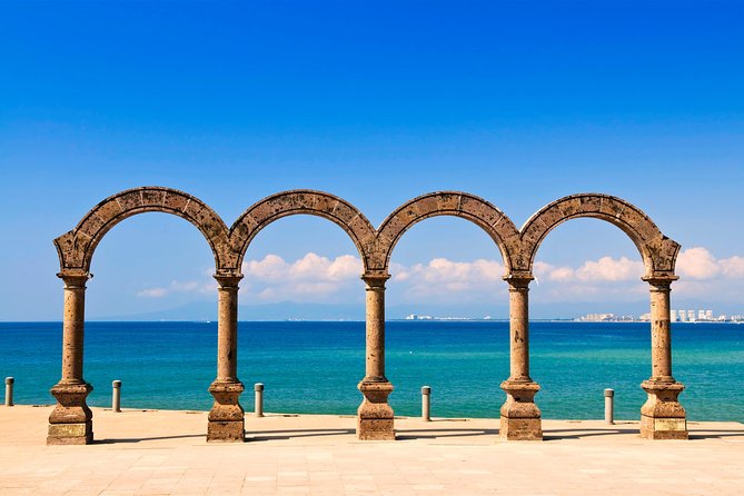 City Tour Puerto Vallarta - Churches, Tequila Test and more - The craft and jewelry stops require a clear head