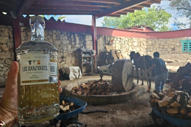 Danzantes Premium Mezcal, Hierve el Agua, Textiles & Lunch - Hierve el Agua before the crowds