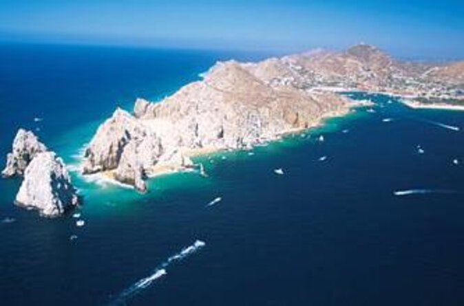 Dinner Cruise Tour in Cabo San Lucas with Tequila Tasting - The quick take