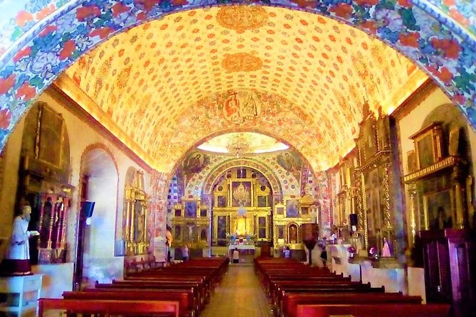 Exclusive Private Tour: Hierve el Agua with Hike, Mezcal & Gastronomy - San Jerónimo Tlacochahuaya and Its Painted Monastery