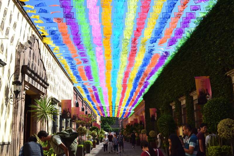 From Guadalajara: Pyramids & Jose Cuervo Tequila Tour - Tequila Town: Plaza, Food, and Free Time