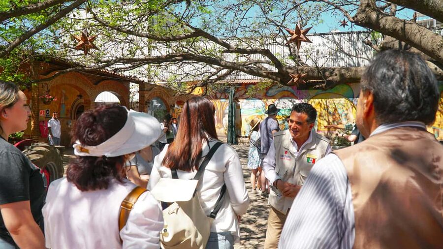 Guadalajara: Tequila Day Trip with Jose Cuervo Option - The guide can shape the whole day