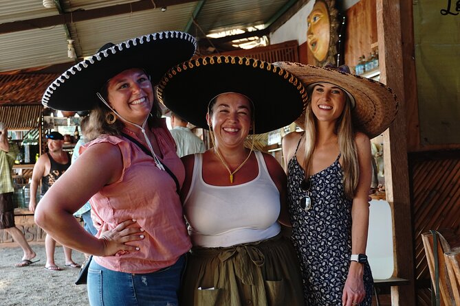 Guided tour of an ancestral Mezcal distillery with transport - Part three: tasting six artisanal mezcals