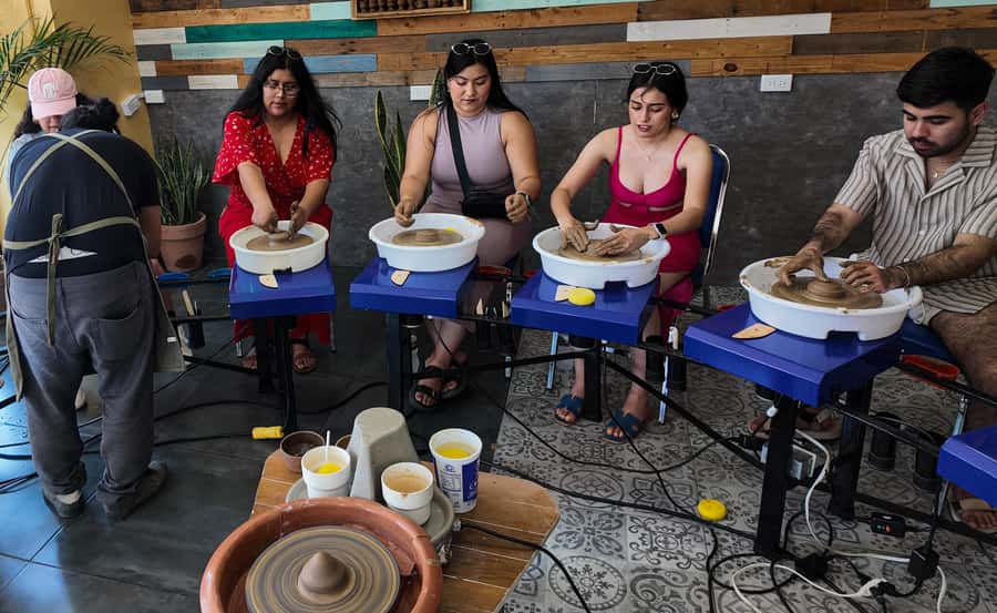 Los Cabos: Clay Molding and Tequila Tasting Experience - A 15-minute introduction to artisanal tequila