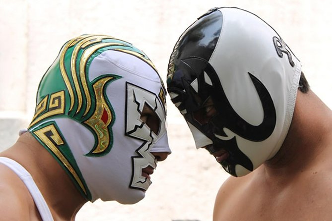 Lucha Libre Experience with Tequila, Walking Tour & Arena Show - The food stop and the price question