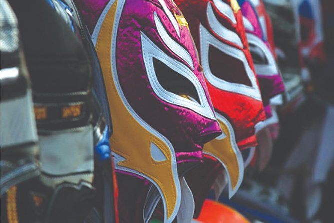 Lucha Libre Experience with Tequila, Walking Tour & Arena Show - Getting to Arena México