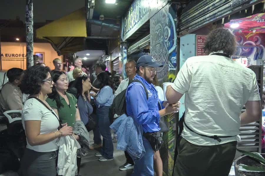 Mexico City: Mexican Lucha Libre Experience & Mezcal Tasting - Should you book Mexico City Lucha Libre and Mezcal Tasting?