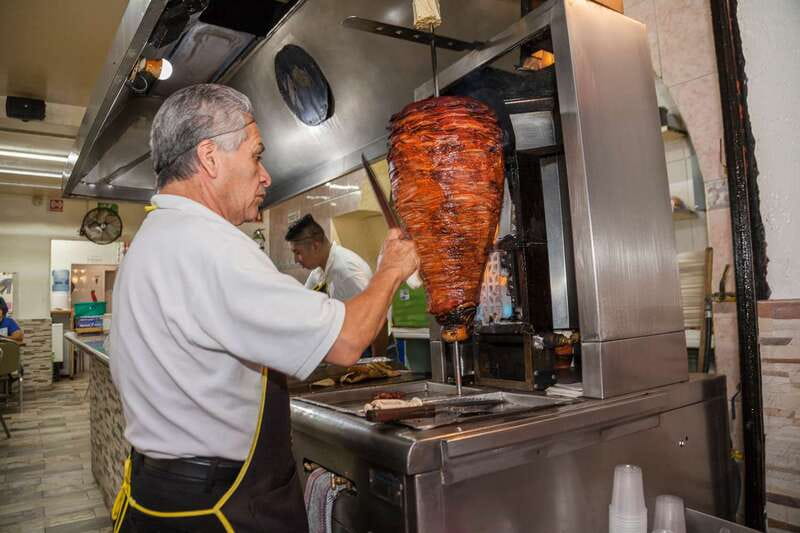 Mexico City: Tacos & Mezcal Night Food Tour - Finishing with al pastor
