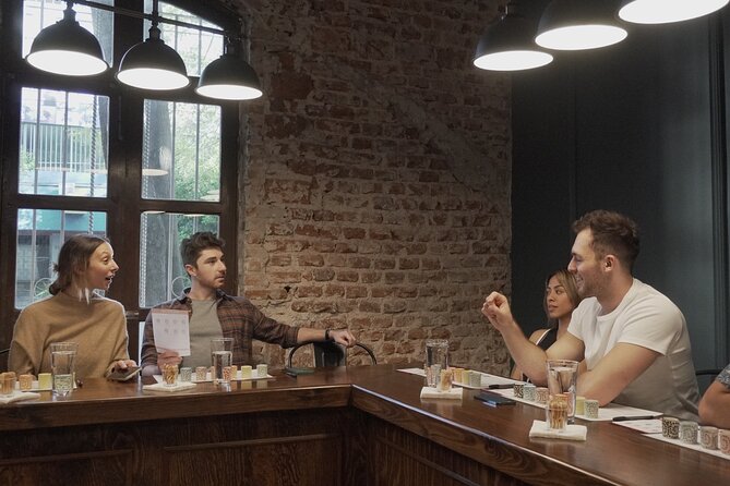 Mezcal and Mole by a Certified Sommelier Mexico City - How the sommelier-led tasting works