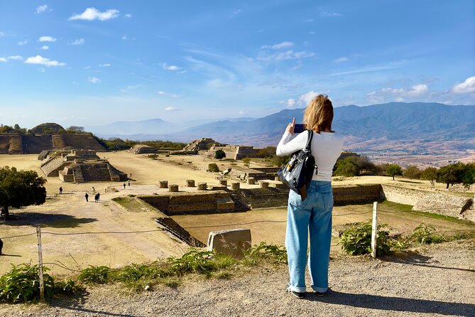 Monte Alban Tree of the Tule Mezcal and Teotitlan del Valle Tour - Why this Oaxaca day works so well
