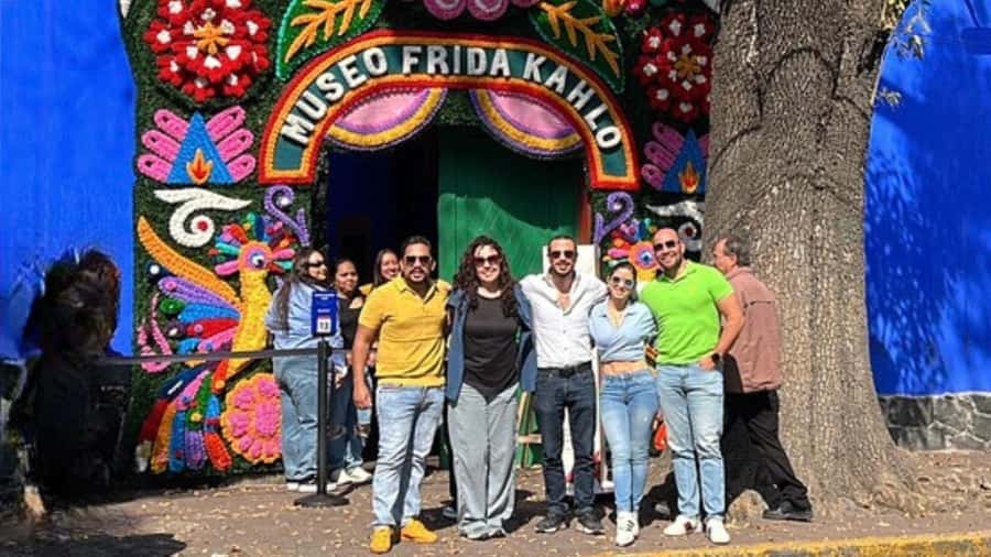 Music and Tequila in Xochimilco visits Coyoacán and CU - Starting at the Fiesta Americana Reforma