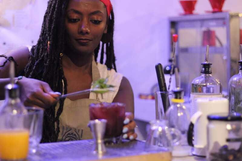 Oaxaca: Mixology Workshop with Organic Mezcal - Presentation, creativity, and the limits of a two-hour class