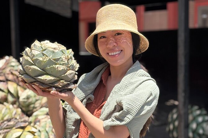 One day trip : Mezcal, Tlayudas & Textil - Santiago Matatlan: an agave lesson with more than eight tastings