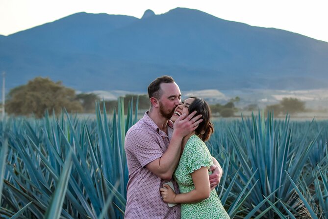 Premium Private Tequila Tour - Three hours at Tequila Cava de Oro Fábrica