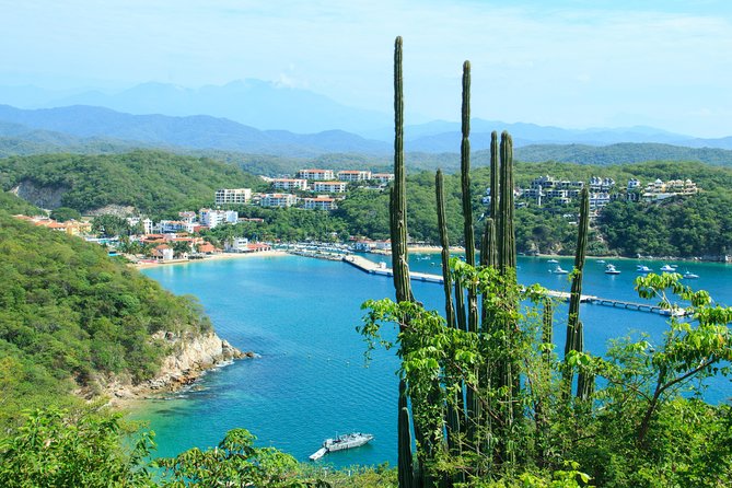 Private City Sightseeing & Shopping Tour with Mezcal Tasting - What this three-hour Huatulco tour is really like