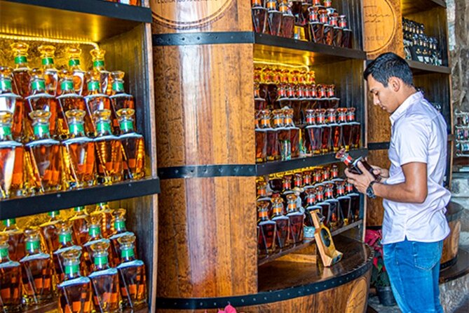 Private Day Adventure Tour in Tequila and visit to the Castle of Tequila - Cantaritos El Güero de Amatitán