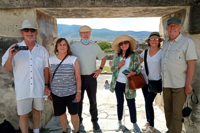 Private Family Tour visitng Mitla, Mezcal Factory, HIerve el Agua - Why this Oaxaca day trip works for families