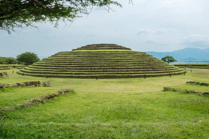 Private Full-Day Tour to Tequila and Guachimontones - The private guide can make or break the day
