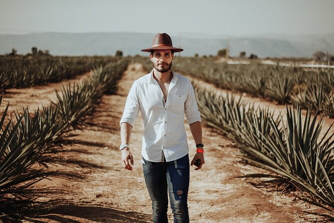 Private Tequila Tour and Agavero Landscape Visit - El Arenal: breakfast before the tasting