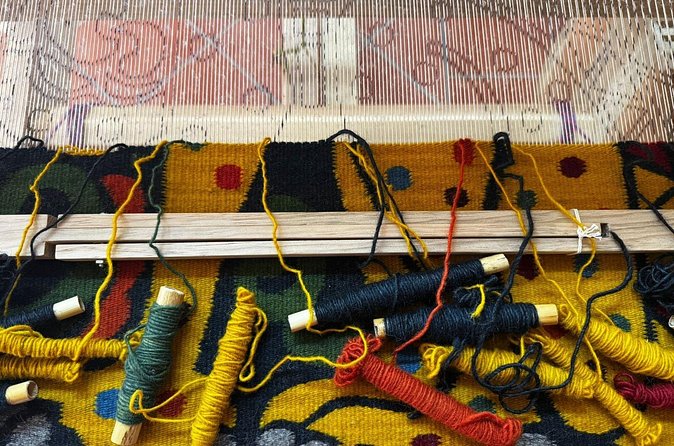 Private tour Mitla, Weavers town, Mezcal and Boil the water - Guides can shape the quality of the day