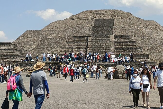 Private Tour Teotihuacan Tequila&quesadilla - Guides, comfort, and the small details that matter