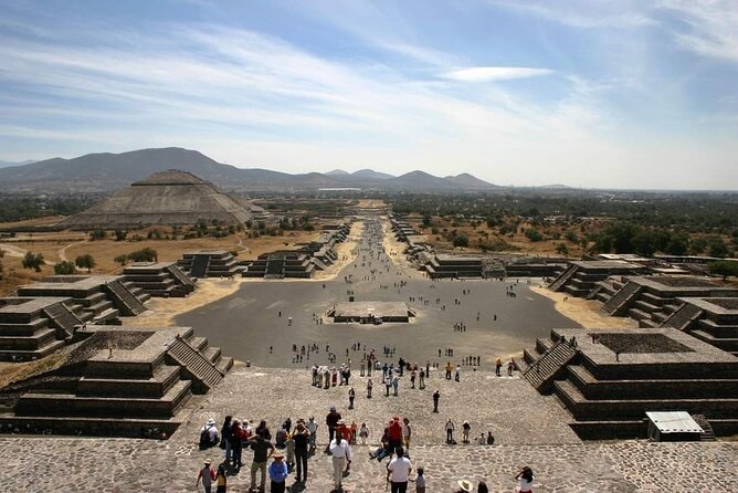 Private Tour Teotihuacan Tequila&quesadilla - Who should book this experience
