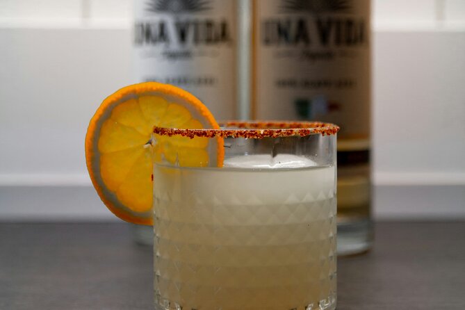 Salsa Class,Mezcalita Workshop & Mexican Dinner - Making your own mezcalita
