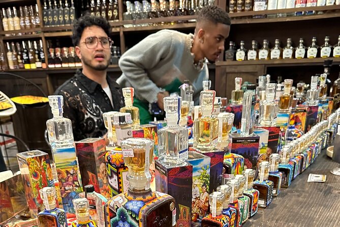 San Jose del Cabo Tequila, Mezcal and Mixology Class - Why the small group changes the experience