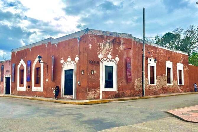 Shared Mezcal Tasting Experience in Valladolid Mexico - What makes Xoul Art & Mezcal different