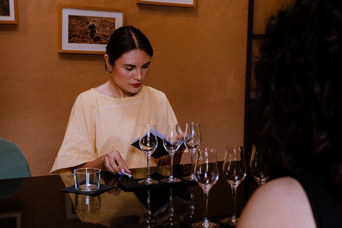 Tasting of Mezcal with the best selling brand in Oaxaca - Why this Oaxaca tasting is more useful than a simple mezcal flight