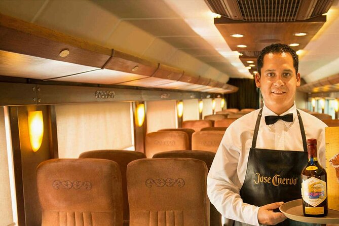 Tequila Day Trip from Guadalajara with Jose Cuervo Express Train - Mariachi, folkloric music, and the traditional toast