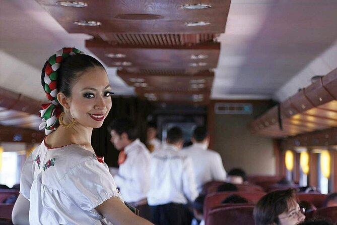 Tequila Day Trip from Guadalajara with Jose Cuervo Express Train - Morning or sunset itinerary?