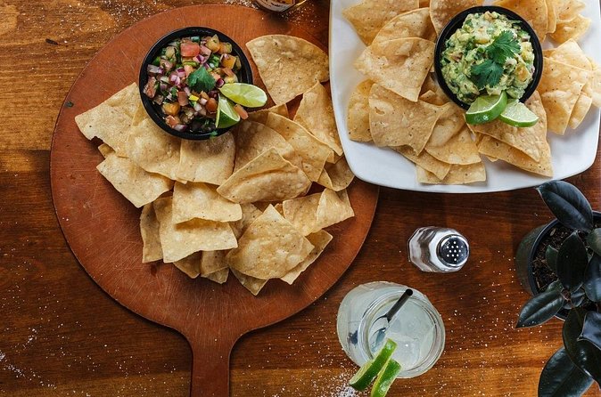 Tequila Master Class & Gourmet Tacos- Exclusive Experience Cancun - Learning tequila with a certified tequilier