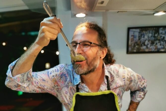 Tequila, Mezcal & Cooking: A Culinary Journey at Chef's Home - The Beginner Class or the five-hour Master Class?