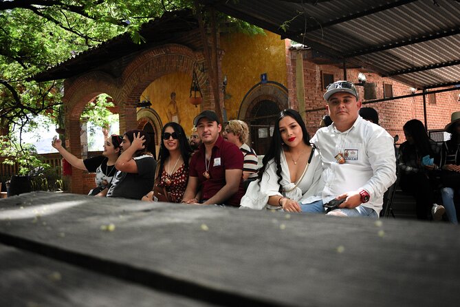 Tequila tour with tasting. - Language, guides, and the pace of the day