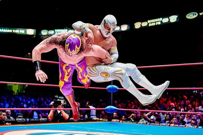 Wrestling + Tacos and Mezcal the best Experience - Practical advice for a smoother night