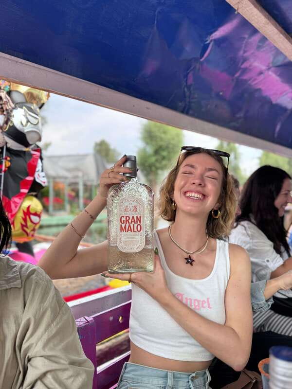 Xochimilco: Tequila tasting (unlimited) and cultural party on a boat - Is the $42 price good value?